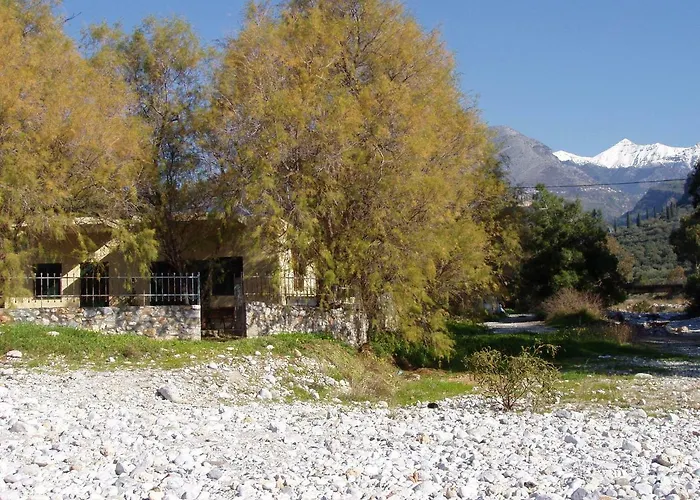 Elpidas Holiday House